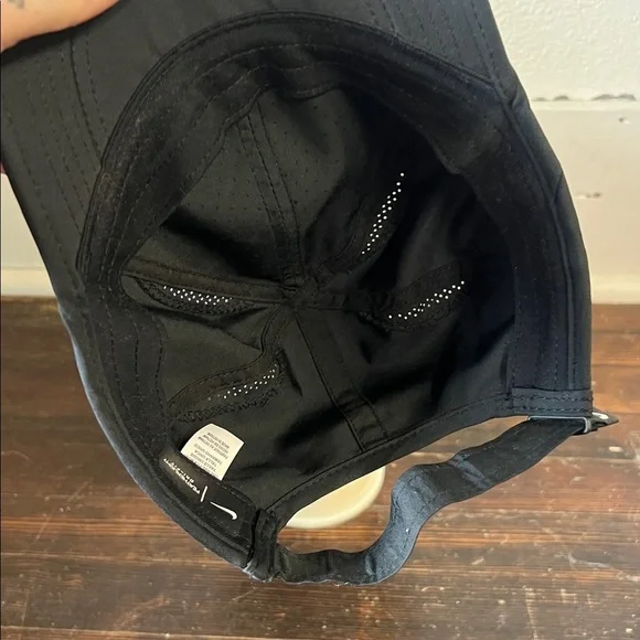 Nike Featherlight Dri-Fit Hat - Picture 2 of 3